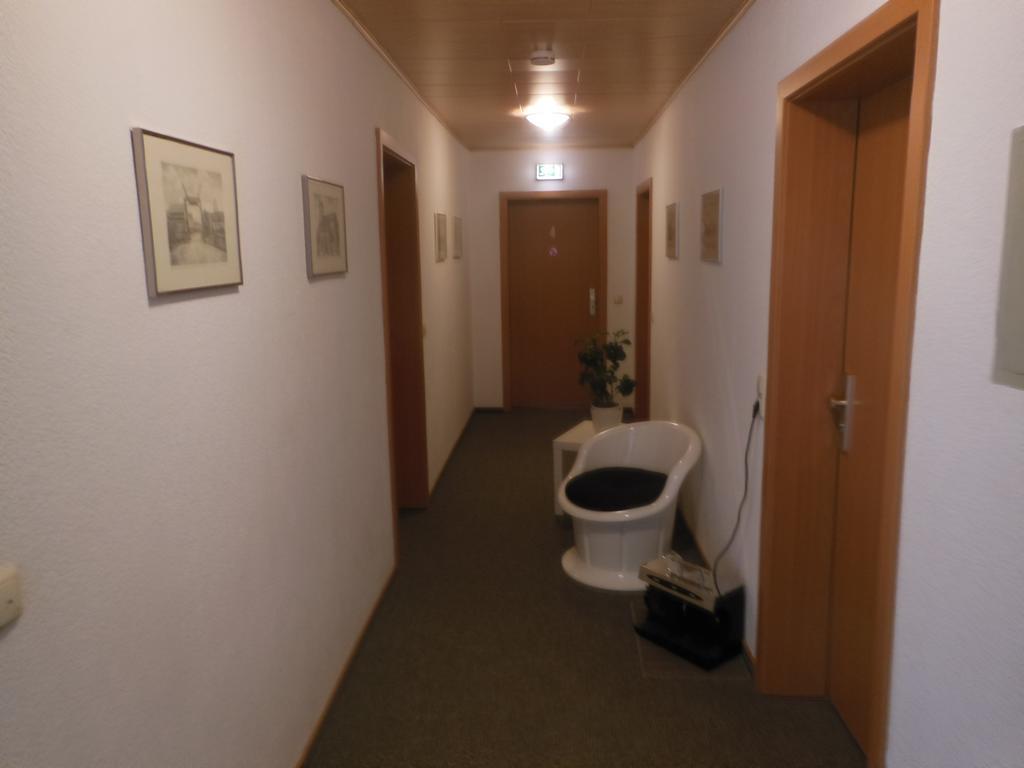 Pension "Am Brunnen" Parchim Exteriör bild