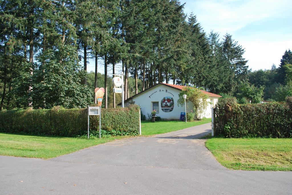 Pension "Am Brunnen" Parchim Exteriör bild